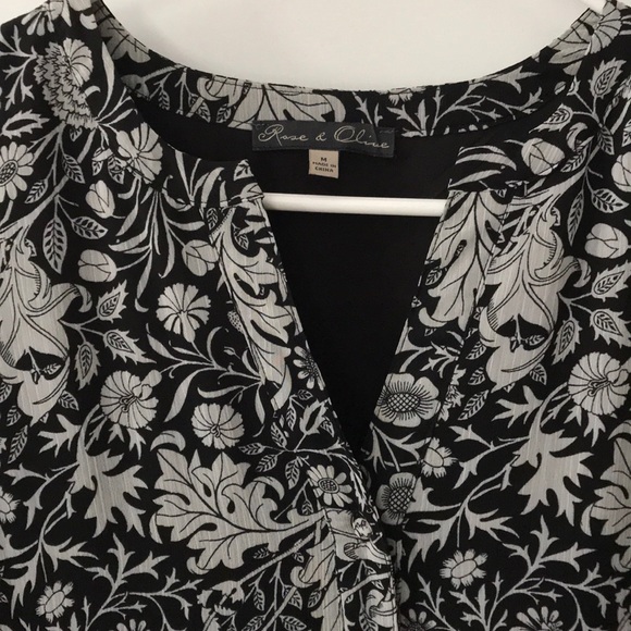 Flowy boho style Dress - Picture 2 of 3